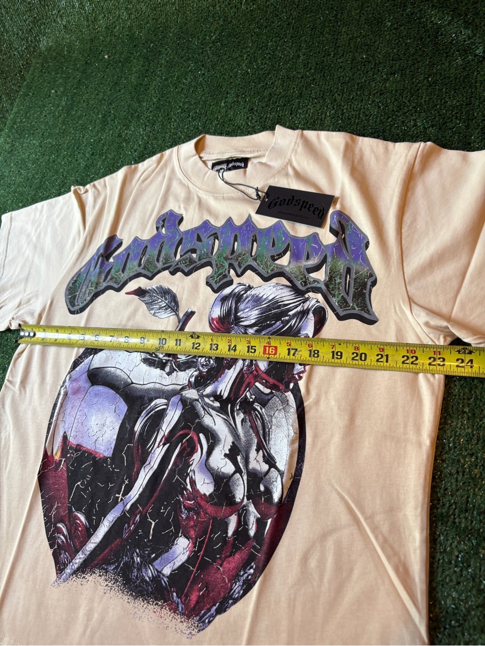 Gothic Graphic Short Sleeve Tee - Beige - Picture 9 of 9